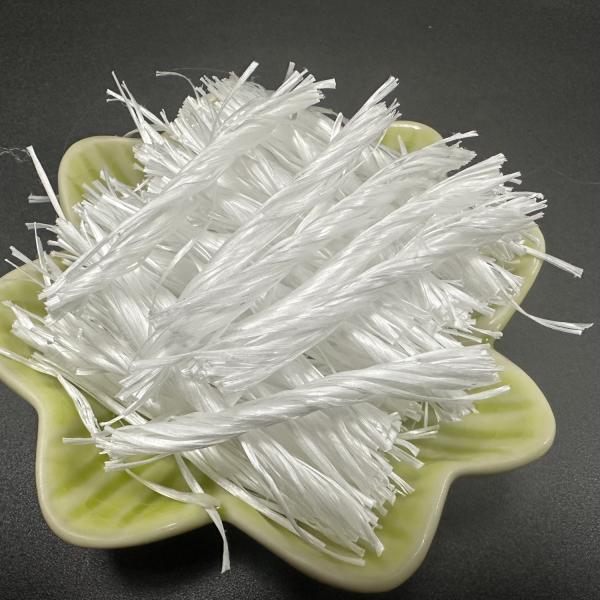 Strong Cracking Resistance Gray PP Fiber Twisted Bunchy Form 500T For Industrial Floor