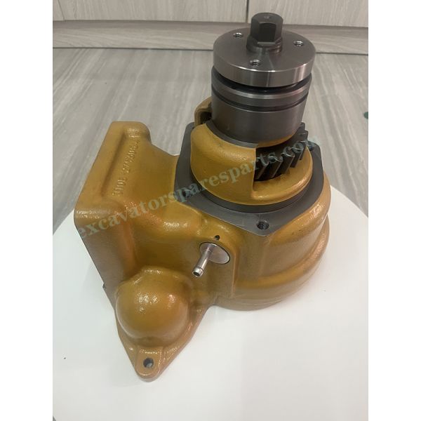 6261-61-1101 Excavator Water Pump