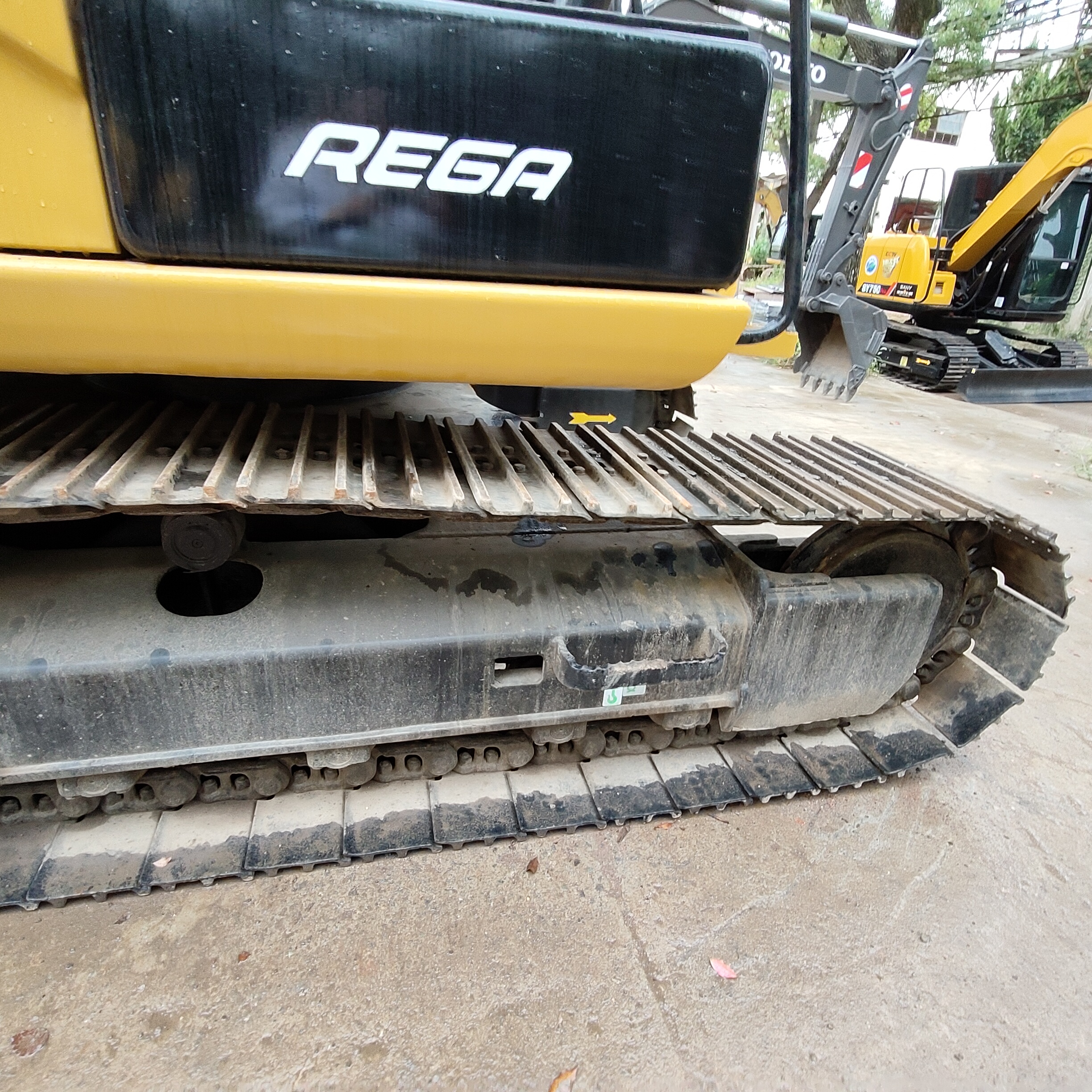 Эксплуатационный экскаватор Caterpillar 312D с хорошей адаптацией к суровым условиям