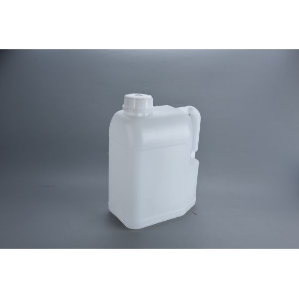 6L Plastic Jerry Can For Spot / Order / Customization 400g Tare Weight 47mm Inner Diameter HDPE Material