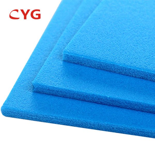 mousse grise d'isolation thermique de construction de 8mm XPE soutenant le papier d'aluminium pour couvrir