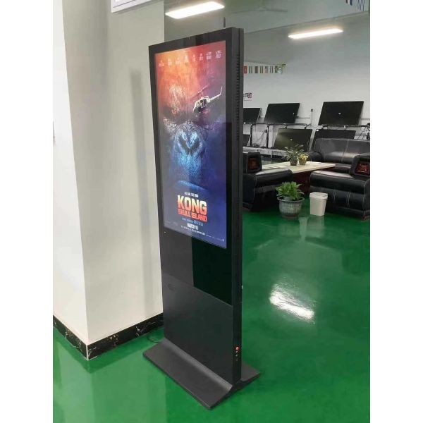 Крытым встали на сторону двойником, который Signage цифров киоск положения пола 43 дюймов опционный