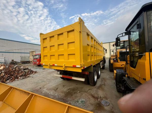 Used dump truck Howo 375hp 6x4wheel dump truck