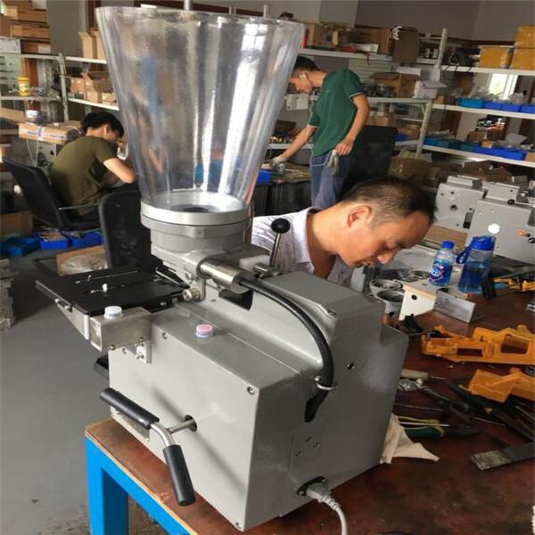 tabletop dumpling machine, desktop dumpling machine, Japan Gyoza Machine