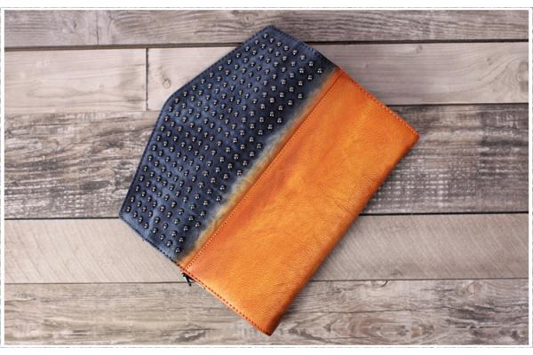 New England retro leather ladies clutch evening bag temperament rivet bag hand