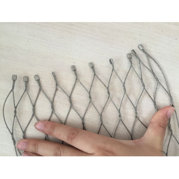 Special Use Stainless Steel 304/316 Fence Mesh For Animal Cage House / Zoo