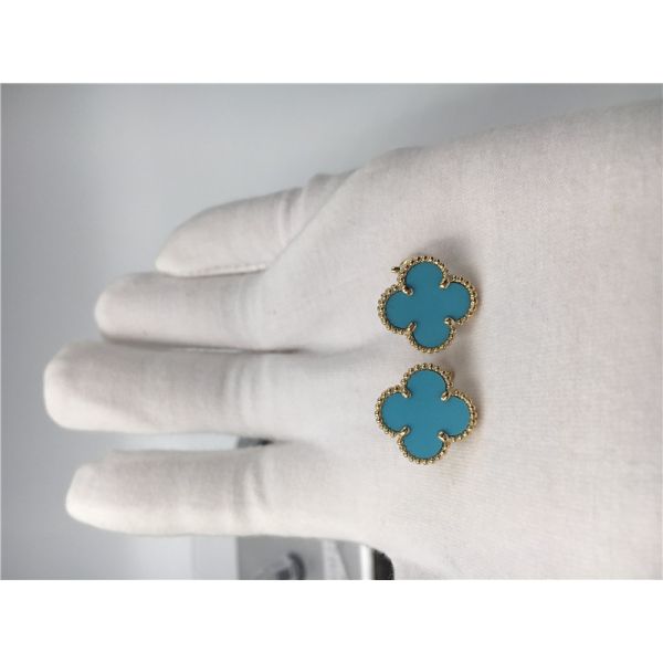 Van Cleef Arpels Sweet Alhambra earstuds 18k yellow gold with turquoise