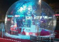 Une boule gonflable géante en PVC, une boule de neige gonflable pour la promotion de Noël