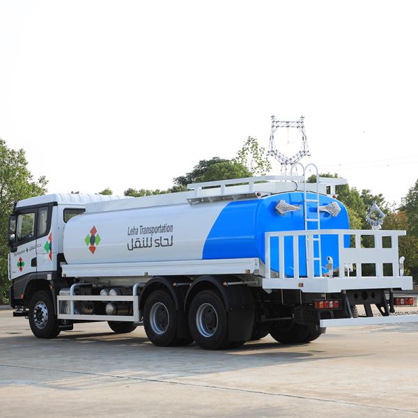 SHACMAN X3000 6×4 Water Sprinkler Truck, 340PS Euro II, 35T GVW For Construction
