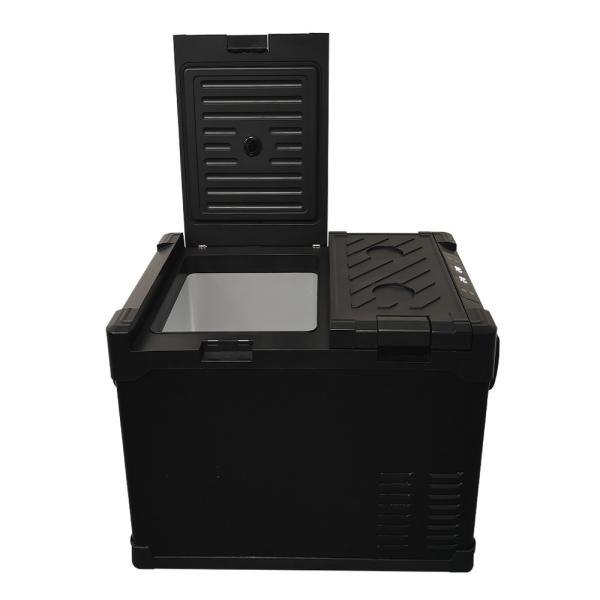 Defrost Type Manual Defrost 12/24V DC Portable Car Fridge for Outdoor Adventures