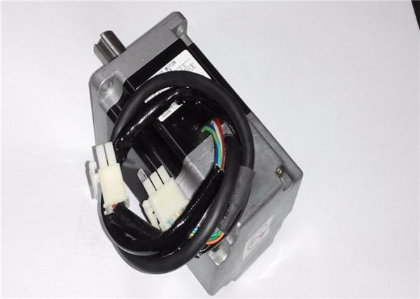 Yaskawa SGML-02AF14 Industrial Servo Motor W200 V200 2.0A 3000R/ Min