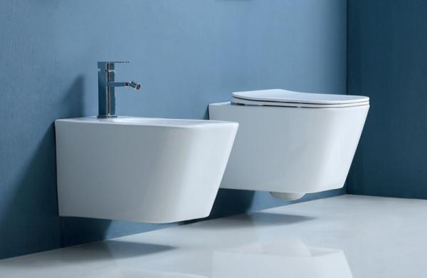 8cm Residential Compact Wall Hung Toilet Black Flush For 2x4 Wall Square Hotel