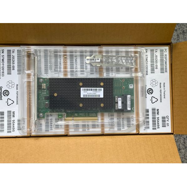 Powerful PowerEdge R7525 Server 2U Compact With 7702 2.0GHz 64C/128T 256M