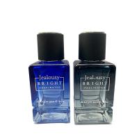 Produits d'emballage vides de luxe de Costmetic de bouteilles de jet de parfum 30ml