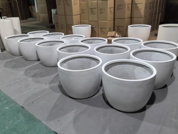 China Wholesale Round Shape Fiberglass Flower Pots GRP Planter Box For Outdoor Indoor Decor