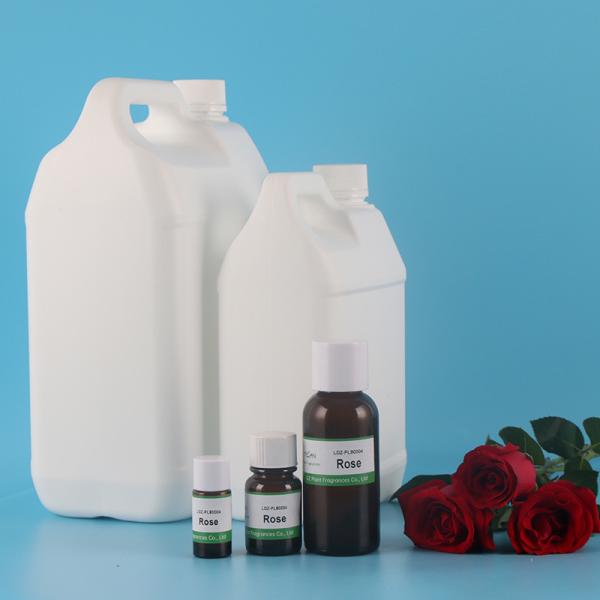 Arômes de rose aromatisée douce et biologique Huile essentielle Arômes floraux Parfums pour les soins de la peau