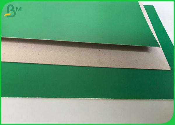 lado resistente de dobramento Grey Cardboard In Sheet verde revestido de 1.2mm um