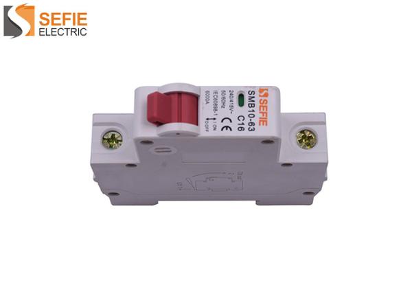 400V 20 Amp Mini Circuit Breaker 3 Pole Circuit Breaker Protection Against Short Circuit