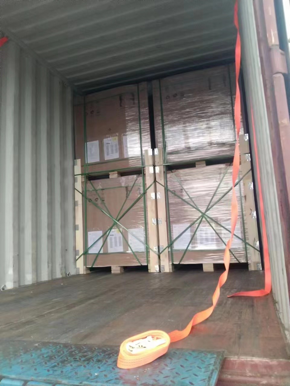 PERC TOPCON LONGi PV модули 590W 580W 560W 565W 570W 575W 585W