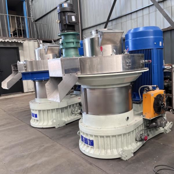 Деревянный пиломатериал Полная линия производства гранул Полная деревянная гранулка Растение риса