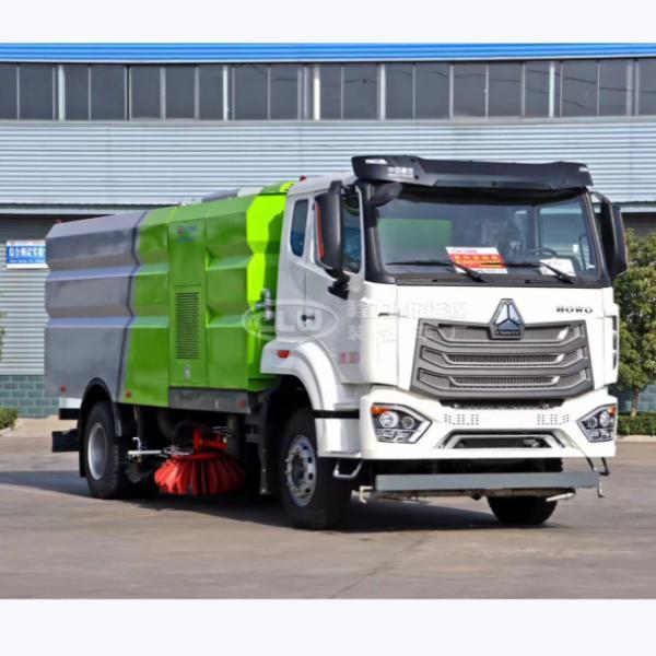 Howo caminhão de varredura de estradas com ângulo máximo de subida 30% 95hp varredura de roupa