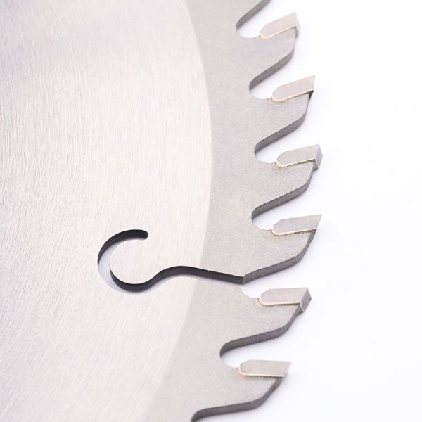180mm Diameter 24 Teeth per Inch 60 Number of Teeth TCT Circular Saw Blade for Wood Cutting
