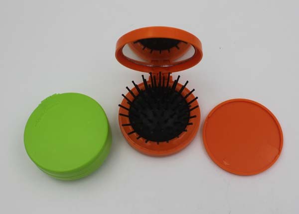 Round Plastic ABS + Rubber + Nylon Mini Sewing Kit / Compact Hair Brush With Mirror