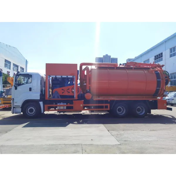 Isuzu 15 Cubic Meter Vacuum Suction Truck, Pipeline Flushing Truck, Sludge Pumping Truck, Factory Price for Sale