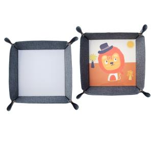 Plateaux en cuir sublimation vierges pliables en tissu denim carré pour le bureau, le rangement et les articles divers. Plateau de sublimation