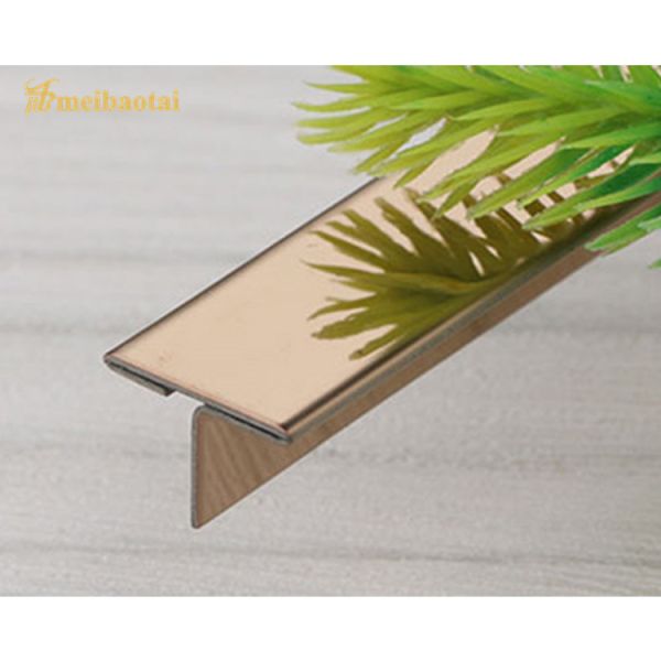 La teja de acero inoxidable cepillada de 8m m arregla EN Rose Color Color estándar