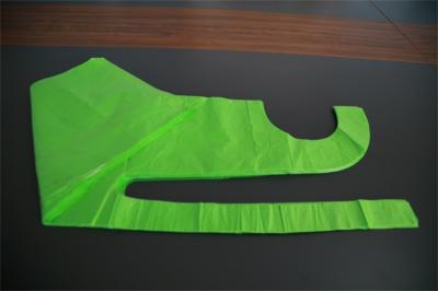 Individually Folded Disposable Plastic Aprons 27x42 27x46 27x48 30x58 27x58