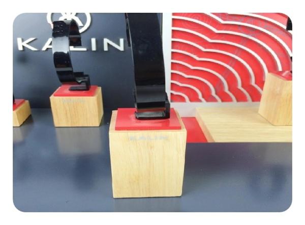 Customize Wooden Counter Watch Holder Stand Black  Red Assemble Luxury Acrylic Tray