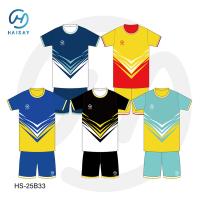 Des ensembles personnalisés d'uniformes de football en vrac Les commandes en vrac Conception avec des images Personnalisation illimitée pour les maillots de sport Shorts Plus Prix Retour rapide Support de conception dédié