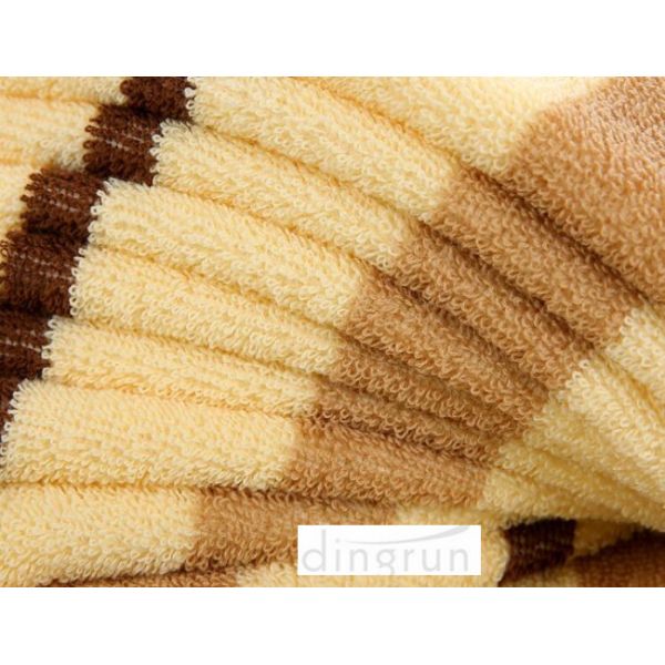 Reliable Super Absorption Striped Sports Gym Towels Embroidered Sports Towels