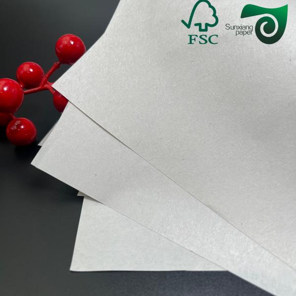 Papier d'impression en pâte de bois vierge de qualité AA 680 mm 1000 mm 45 gm Feuilles blanches de papier journal