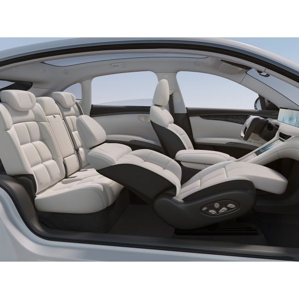 Long Range 5 Seater IM LS6 Full Electric Car Mid Size EV SUV