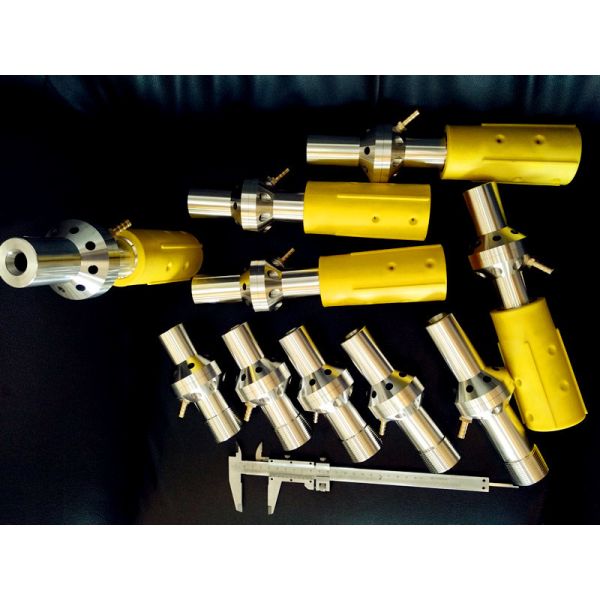 Изготовленное на заказ сопло брызг горячий отжимать влажное