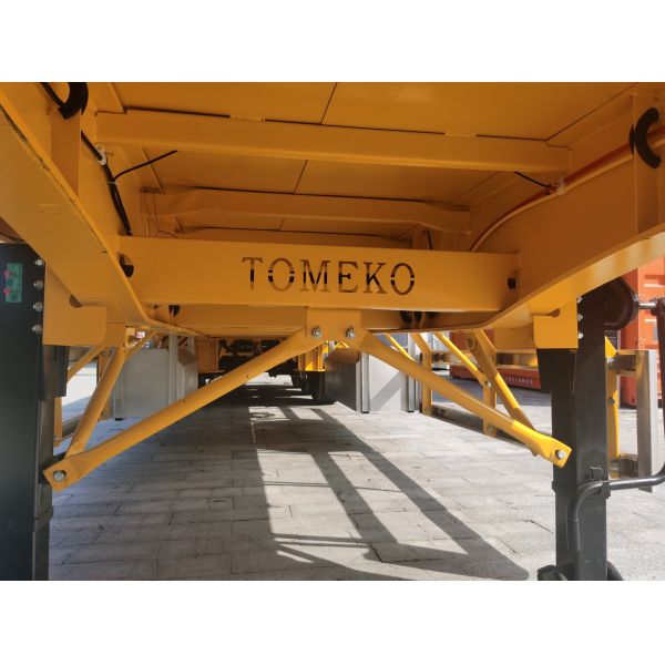 3 Axle 32 Foot 40 Foot Flatbed Semi Trailer For Sale