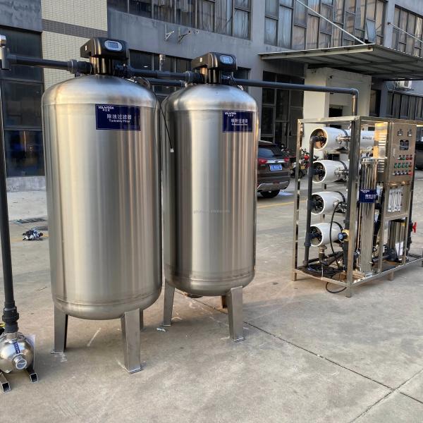 5TPH 7.4kW-380-415V 2xSS304 Tanks Brackish Water Reverse Osmosis Water Plant