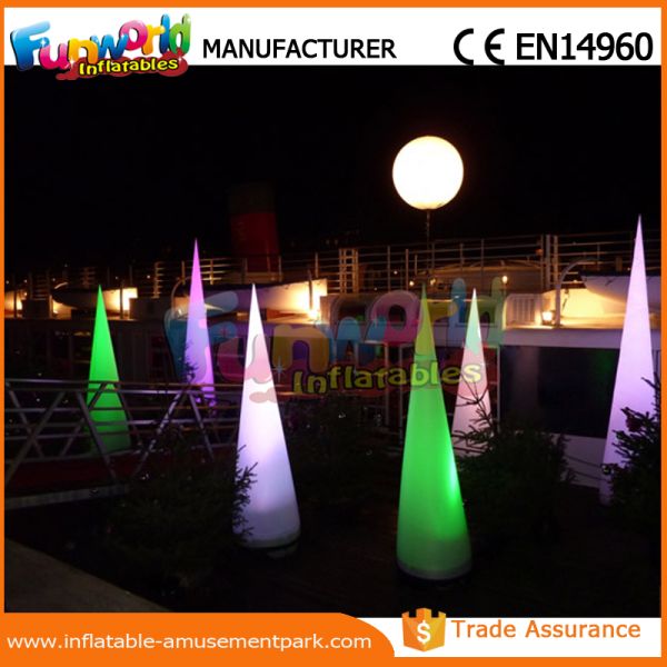 cono inflable de la iluminación de Oxford LED de la altura de 3M para la decoración del acontecimiento/del partido