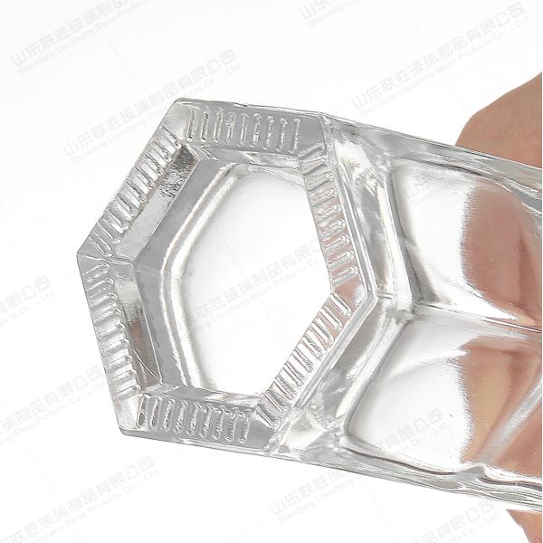 Collar de vidrio Botella de alto borosilicato para licores Whisky Gin Vodka Ron Tequila Vino helado