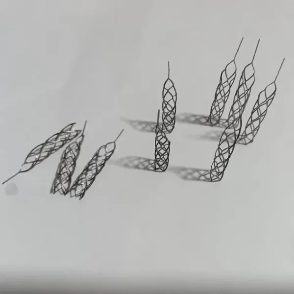 Coupe au laser de support creux en acier inoxydable médical poli