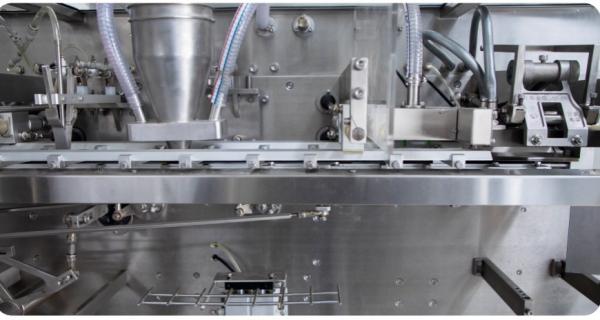 enchimento automático líquido do malote 100ml e máquina de embalagem de selagem da máquina