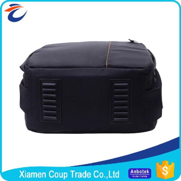 Специализированный рюкзак для цифровой камеры