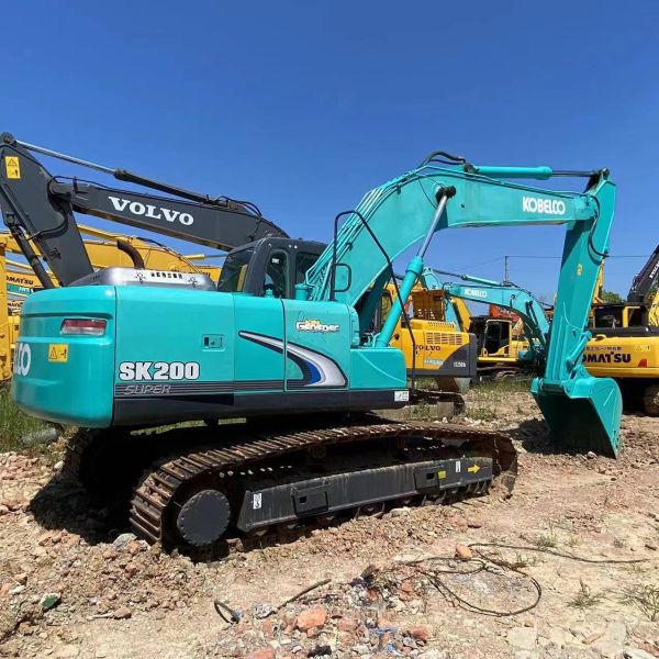 20Т Использованный экскаватор Kobelco Kobelco SK200 8 Crawler Гидравлический двигатель Hino J05E мощностью 118 кВт