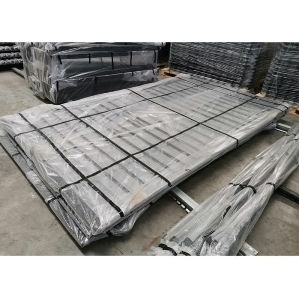Ширина панели ворот 2500mm загородки утюга ворот сада стальная