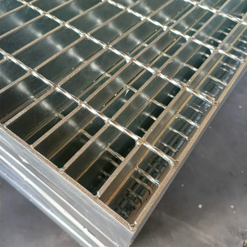 Galvanized Carbon Steel Grating for Outdoor Use - Durable Metal Grating