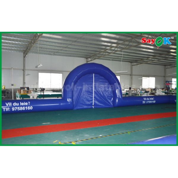 O futebol impermeável inflável do PVC do jogo de futebol deu forma ao campo inflável da associação para o padrão exterior do CE