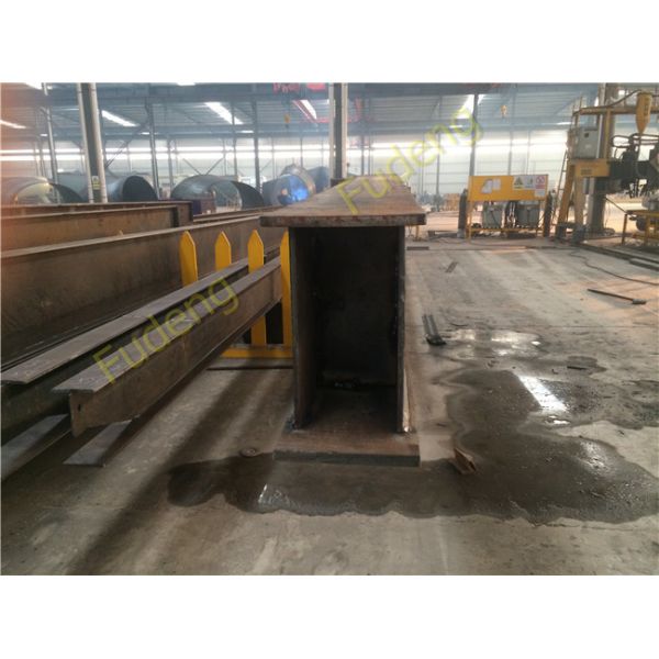 Transport Heavy Large Machine Low Flatbed Trailer , 45 Ton - 55 Ton Low Bed Trailer