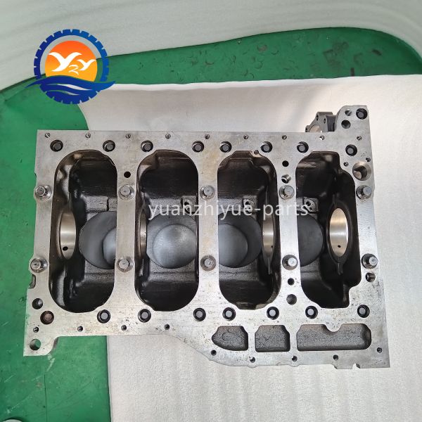 4HK1 Excavator Engine 4HK1 Cylinder Block 8-98204528-0 for Hitachi ZAX200-3 Excavator